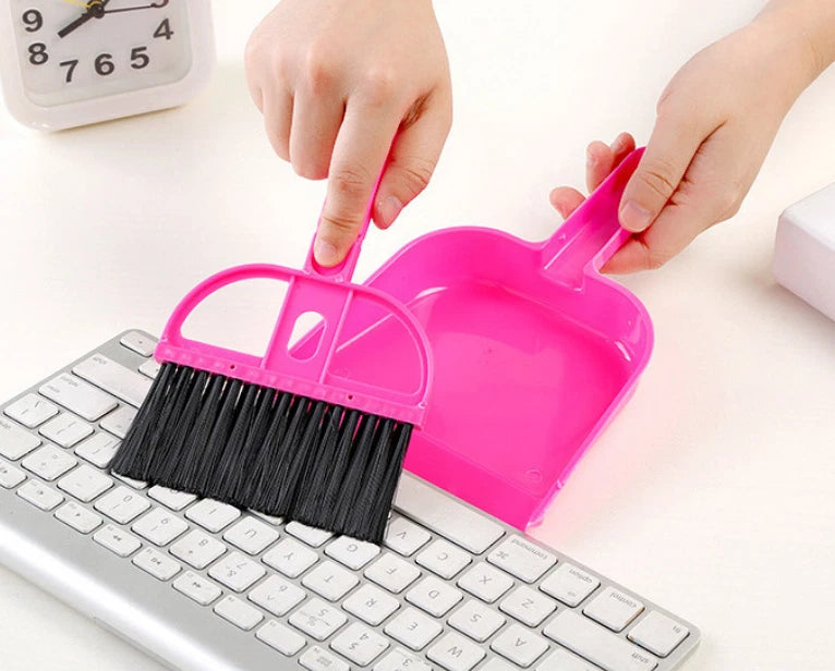 10pcs Desktop cleaning brush computer keyboard brush Mini broom dustpan set