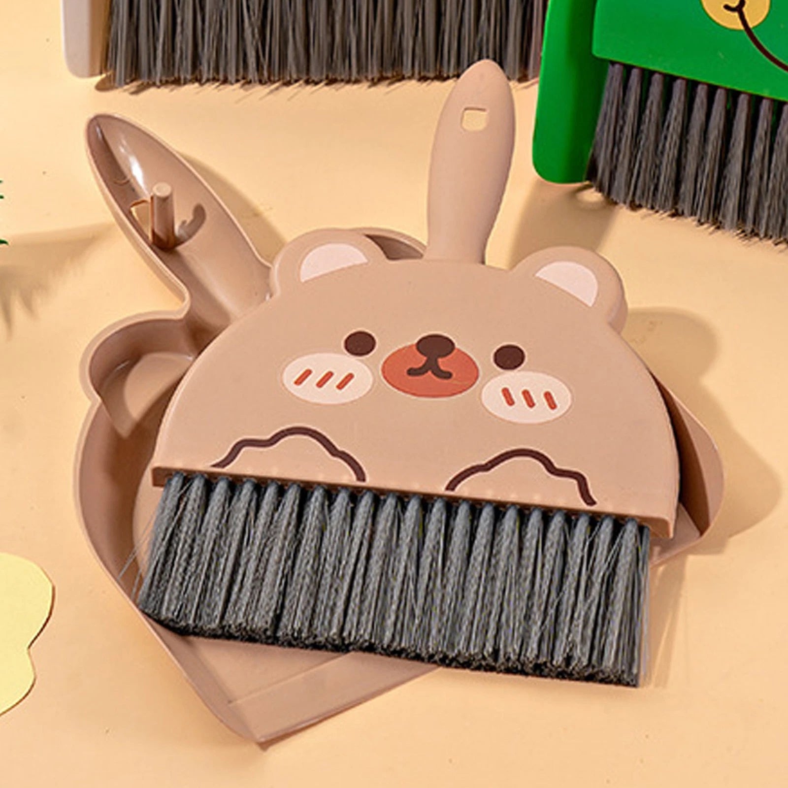 Dustpan and Brush Set Cartoon Mini Portable Cleaning Broom