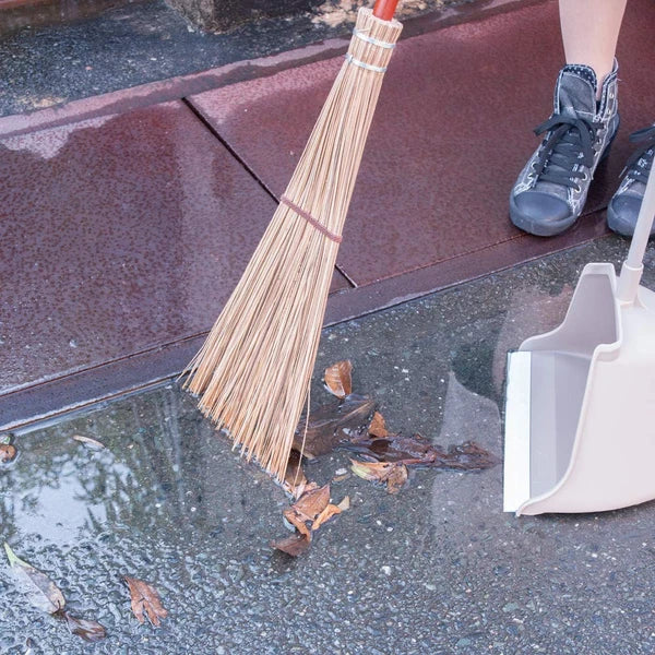 Azuma Industrial Masterpiece Garden Chillitore Self-standing broom and dustpan s
