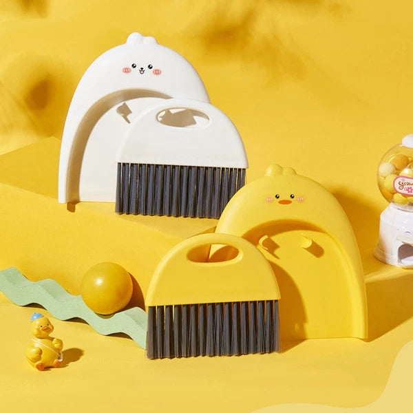 Mini Dustpan Set Baby Child Portable Mini Broom Mini Broom And-