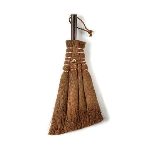 Yamamoto Katsunosuke Shoten 4-ball Aragami broom Harimi (small) set | Palm broom